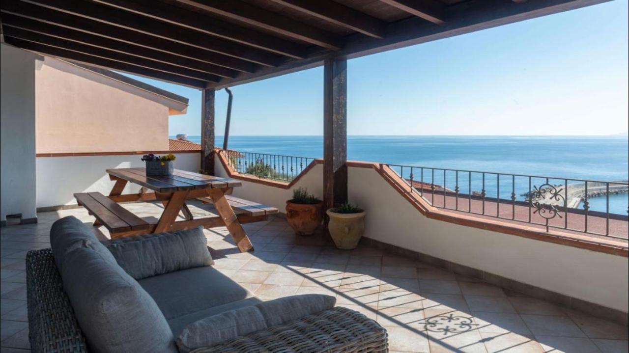 Apartamento Cala Gonone House Exterior foto